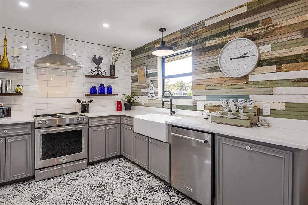 4109 Newport Bay Court, Granbury, TX 76049