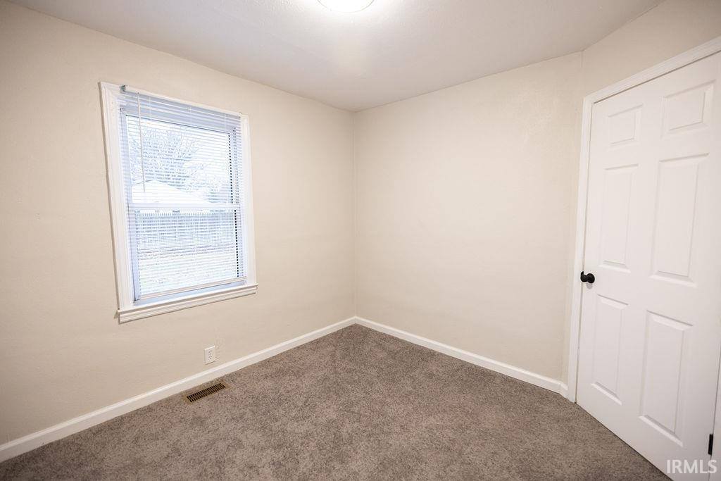 2715 S Meeker Avenue, Muncie, IN 47302