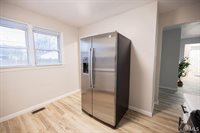 2715 S Meeker Avenue, Muncie, IN 47302