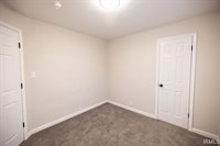 2715 S Meeker Avenue, Muncie, IN 47302