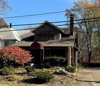 2125 Eastern Avenue, Davenport, IA 52803