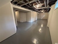 2125 Eastern Avenue, Davenport, IA 52803