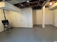 2125 Eastern Avenue, Davenport, IA 52803