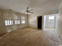 2125 Eastern Avenue, Davenport, IA 52803