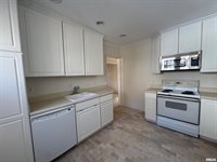 2125 Eastern Avenue, Davenport, IA 52803