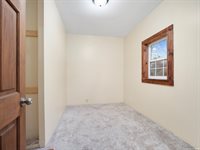 244 Grayston Avenue, Huntington, IN 46750