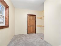 244 Grayston Avenue, Huntington, IN 46750