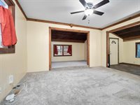 244 Grayston Avenue, Huntington, IN 46750