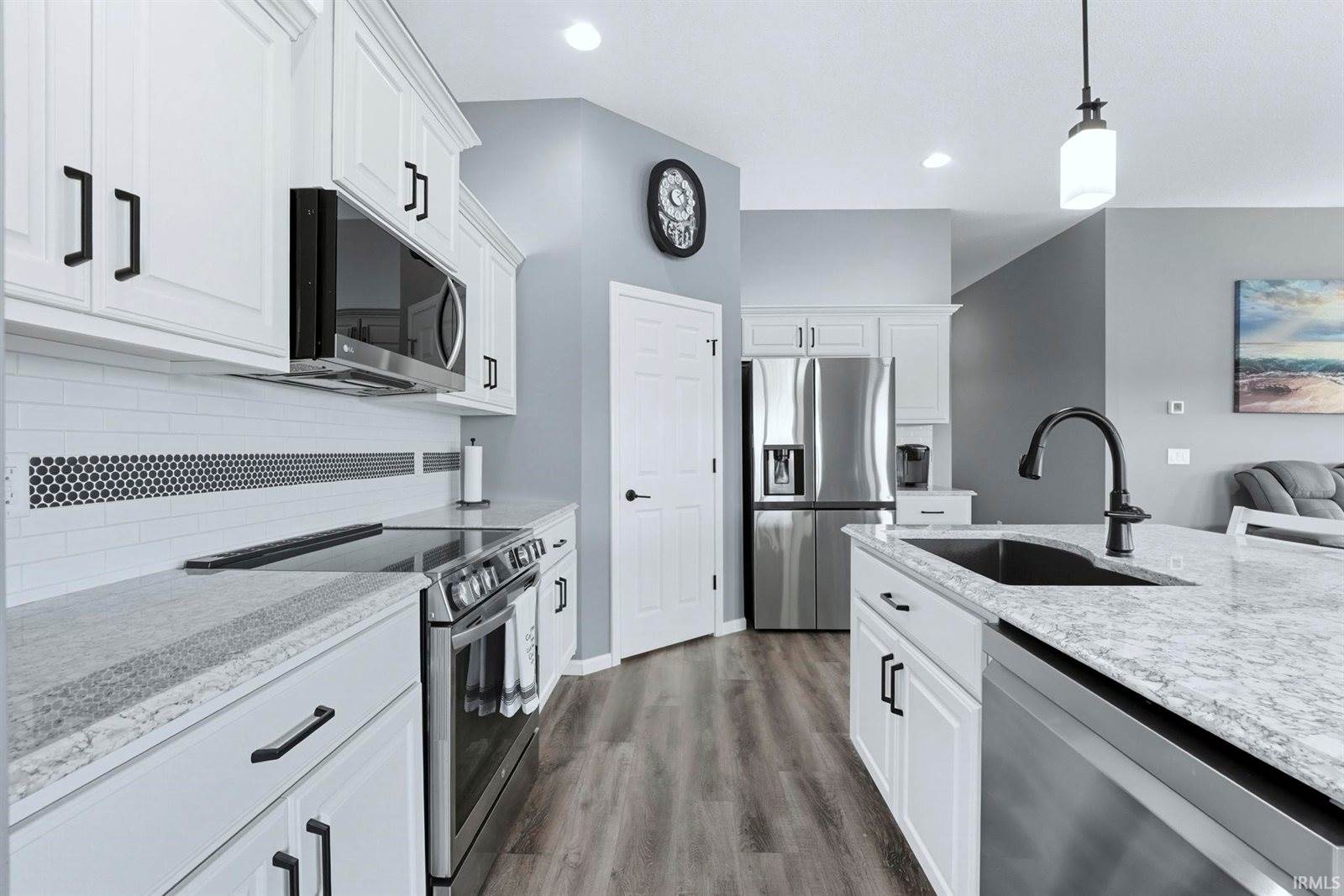 10144 Buckshire Court, New Haven, IN 46774