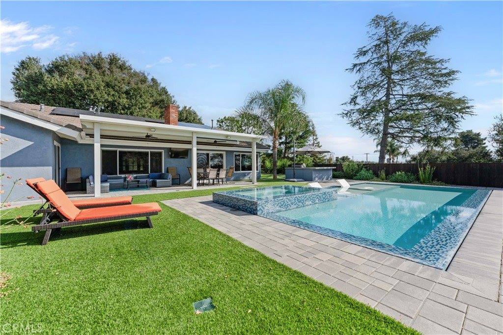 1249 Oakmead, La Verne, CA 91750