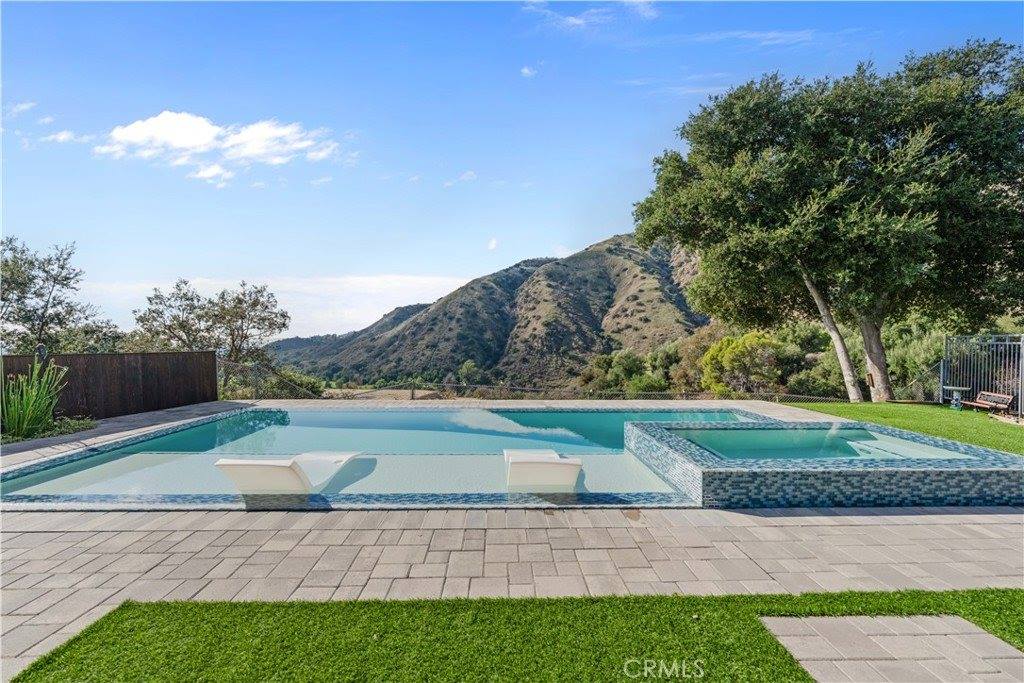 1249 Oakmead, La Verne, CA 91750