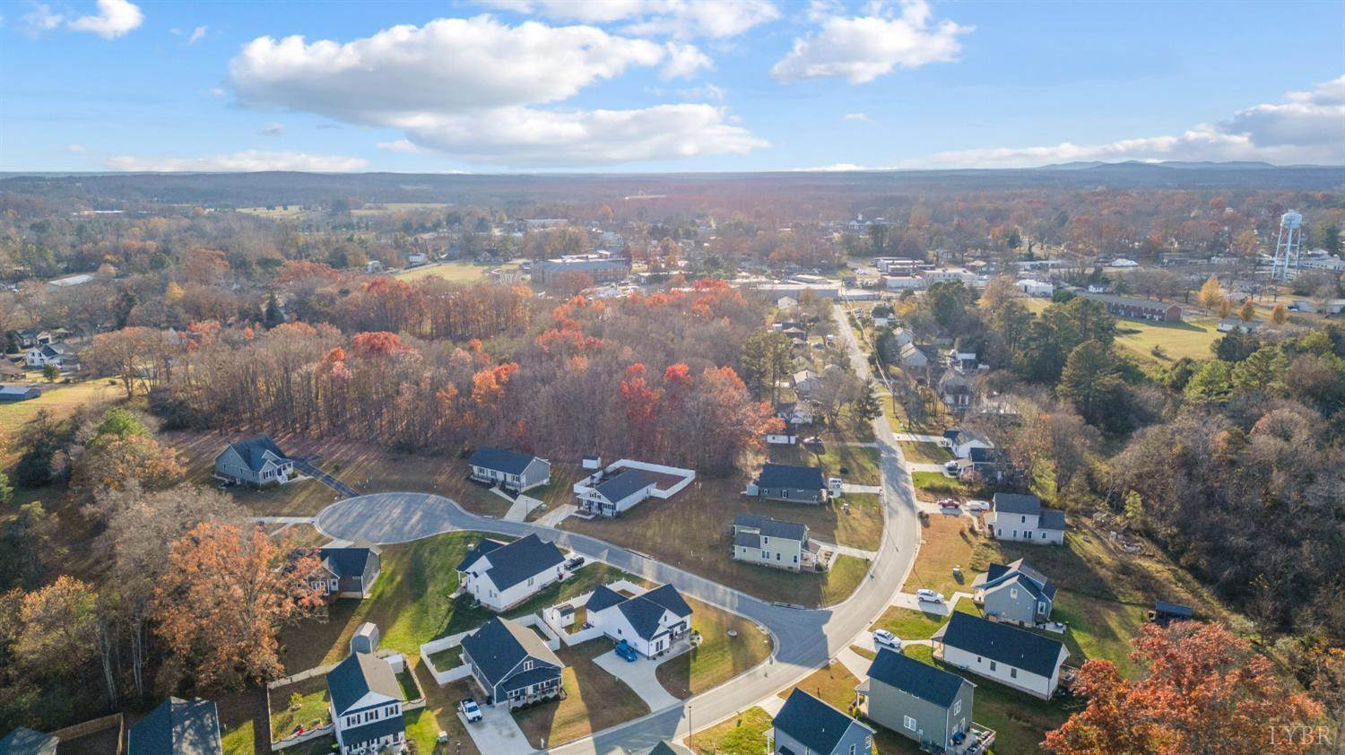 140 Dutch Lane, Appomattox, VA 24522