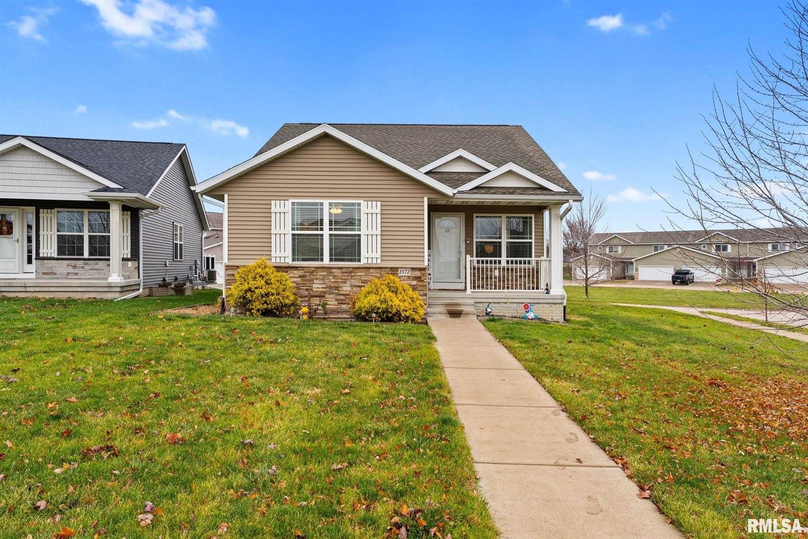 1572 Olde Brandy Lane, Davenport, IA 52807