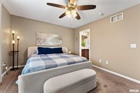 1572 Olde Brandy Lane, Davenport, IA 52807