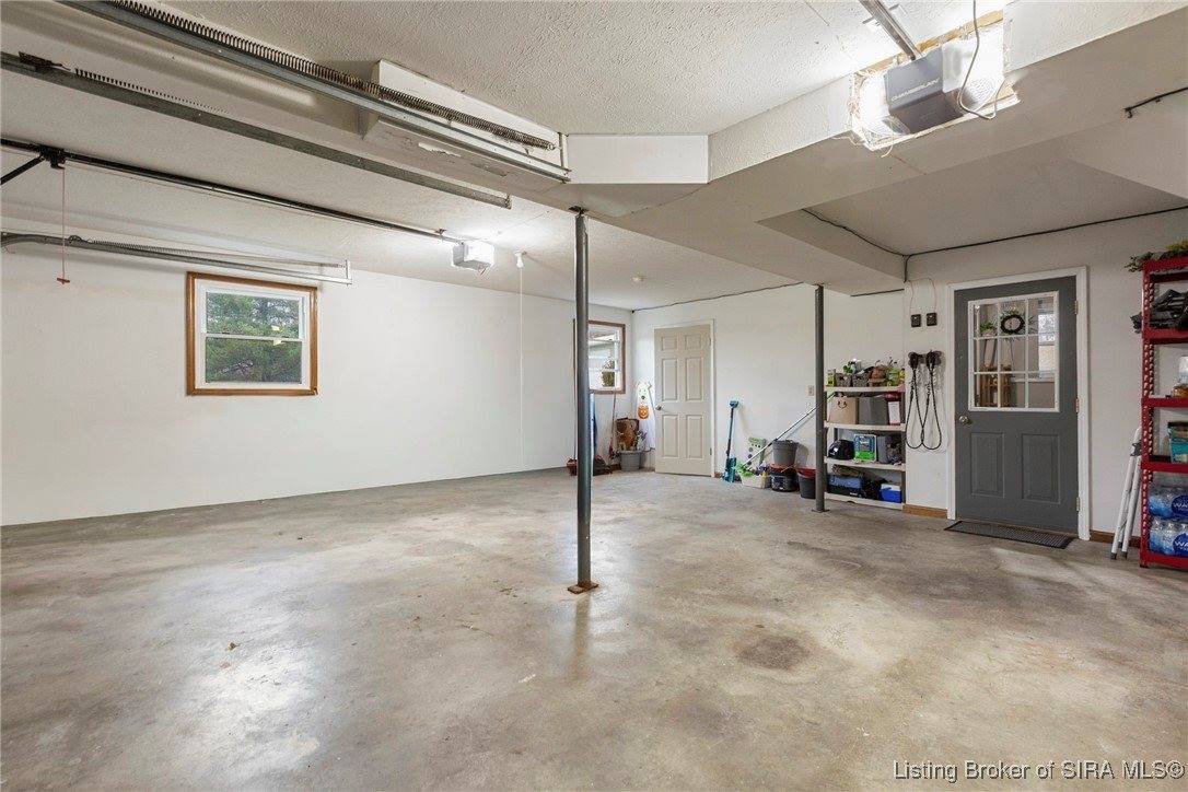6075 Highway 335 NE, New Salisbury, IN 47114