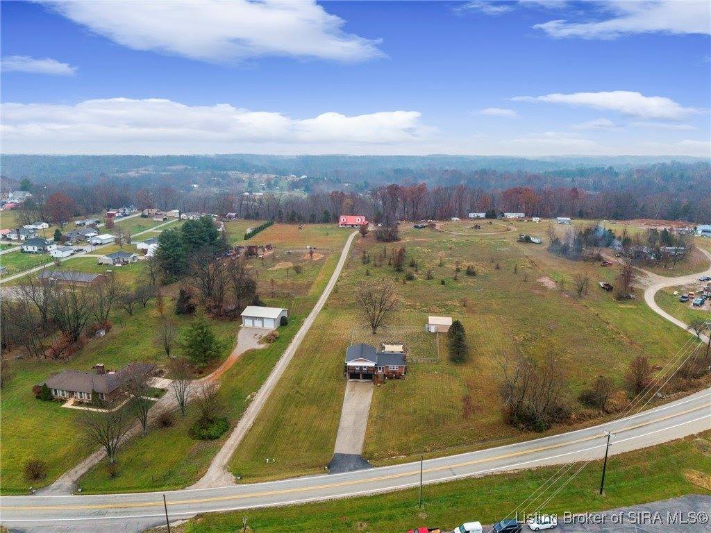 6075 Highway 335 NE, New Salisbury, IN 47114