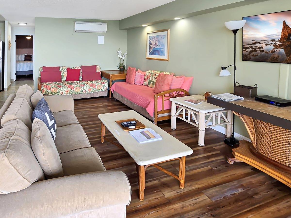 75-5782 Kuakini Highway, Kailua-Kona, HI 96740