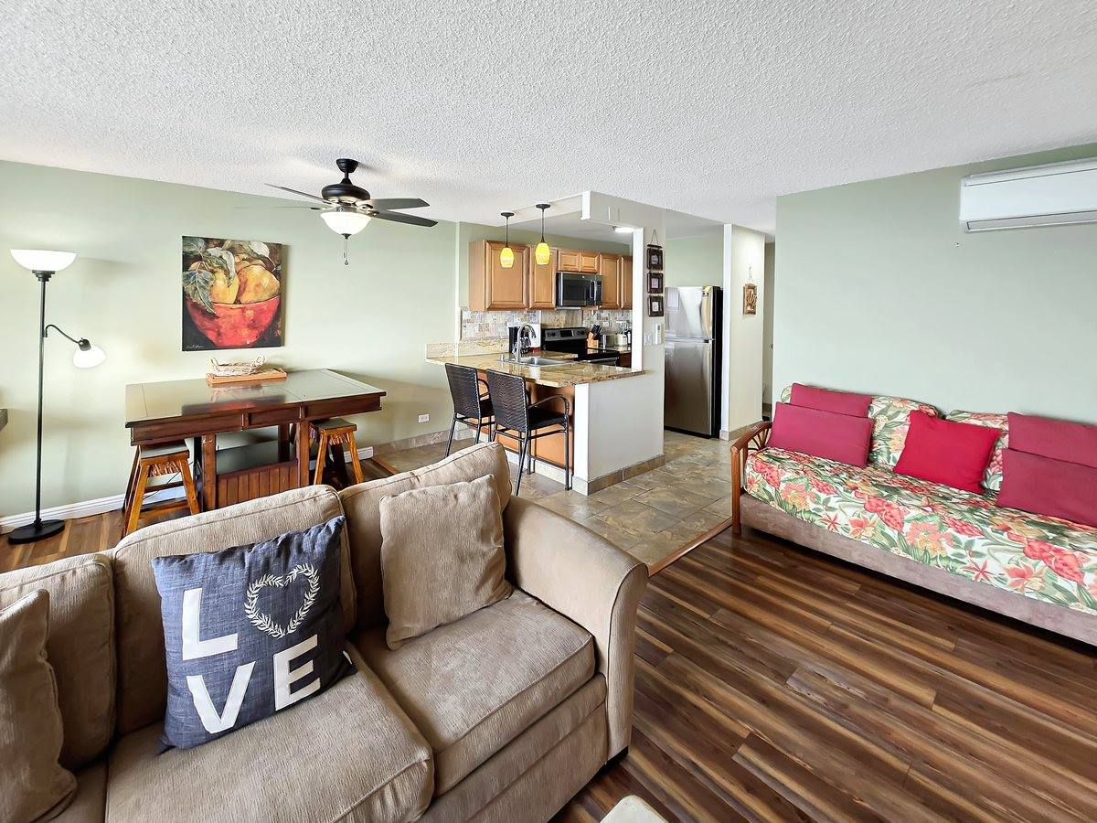 75-5782 Kuakini Highway, Kailua-Kona, HI 96740