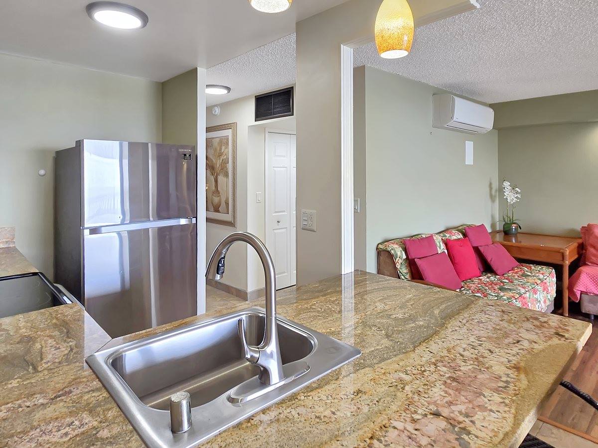 75-5782 Kuakini Highway, Kailua-Kona, HI 96740