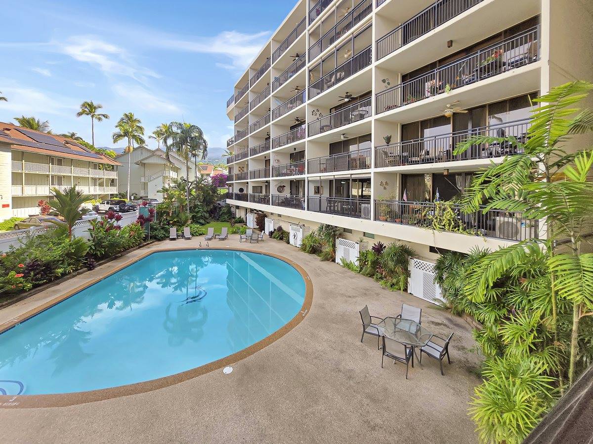 75-5782 Kuakini Highway, Kailua-Kona, HI 96740