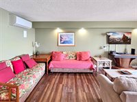 75-5782 Kuakini Highway, Kailua-Kona, HI 96740