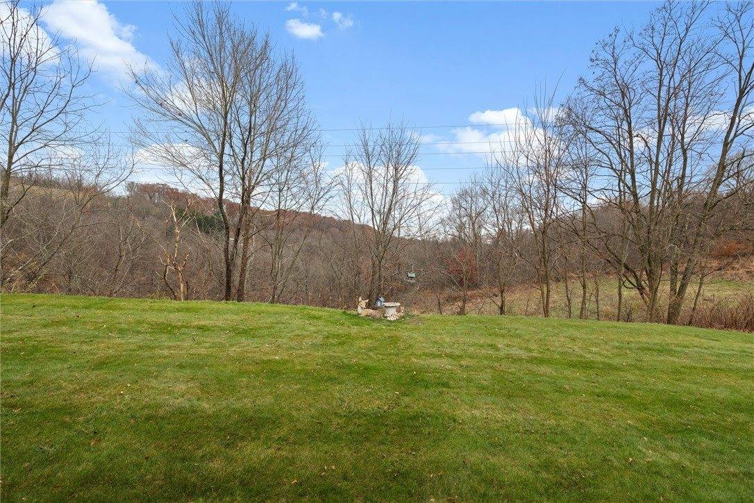 41 Elena Avenue, Lower Burrell, PA 15068