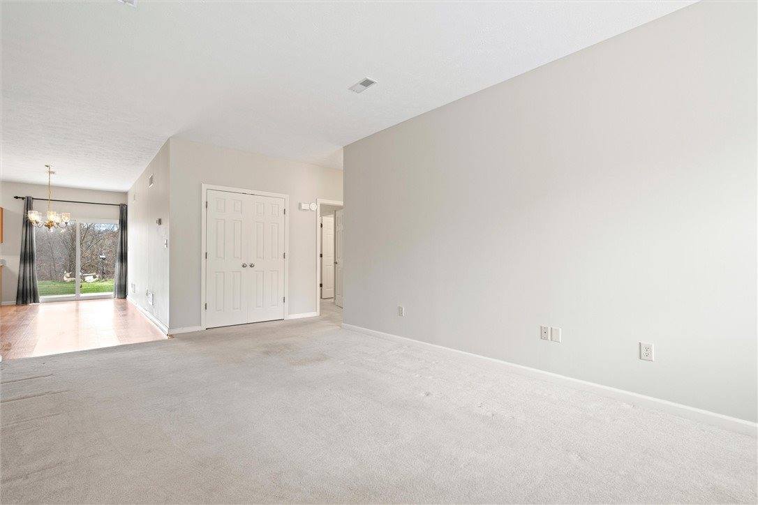 41 Elena Avenue, Lower Burrell, PA 15068