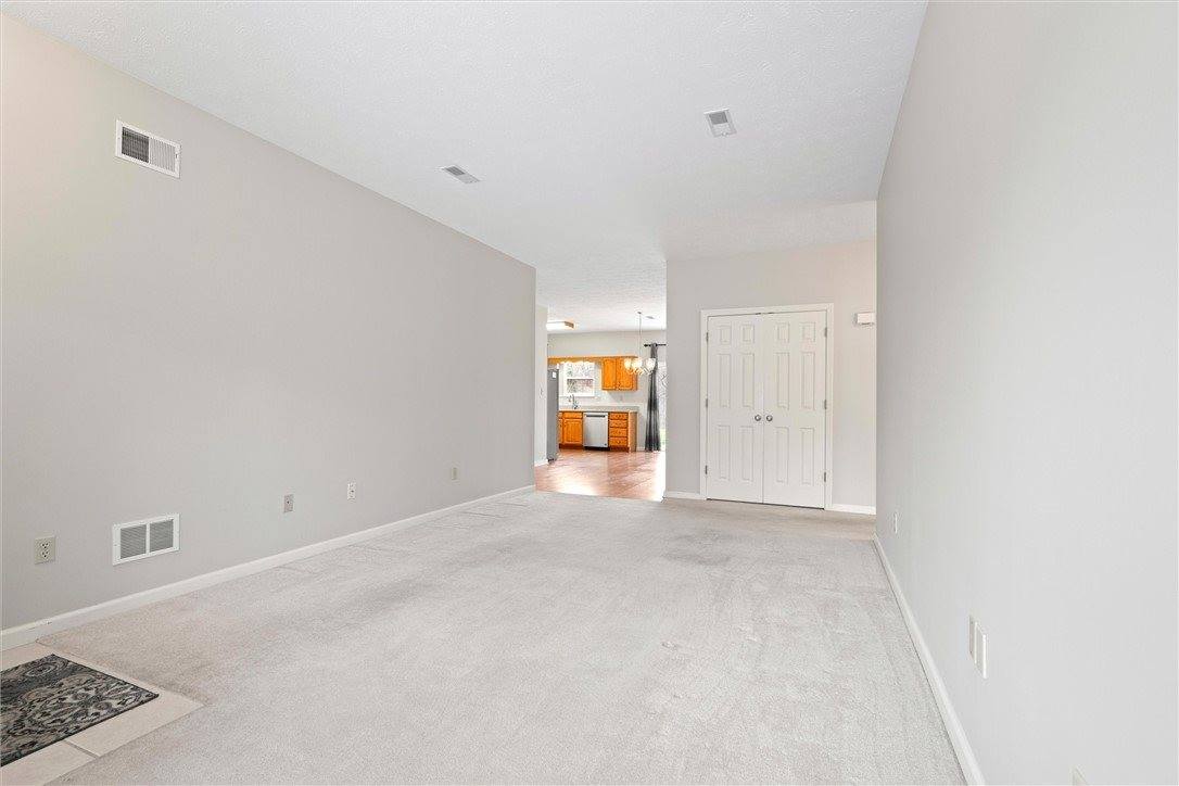 41 Elena Avenue, Lower Burrell, PA 15068