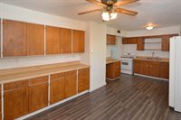 11 Fullerton, Galesburg, MI 49053