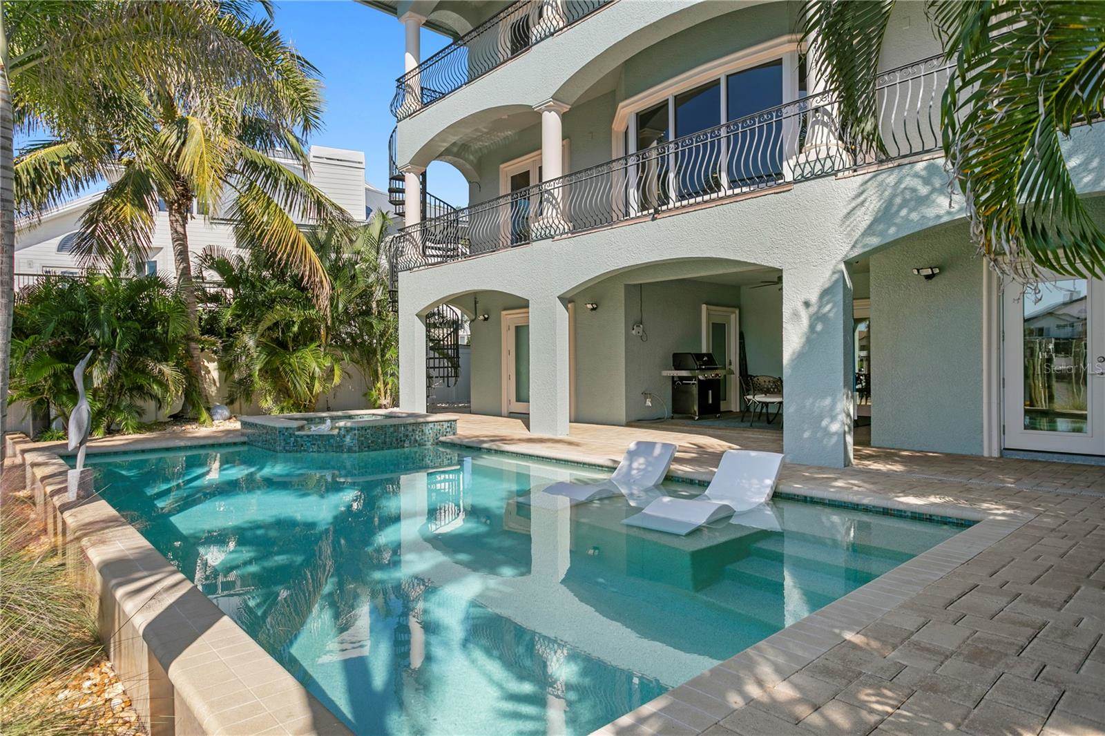 5954 Skimmer Point Boulevard South, Gulfport, FL 33707