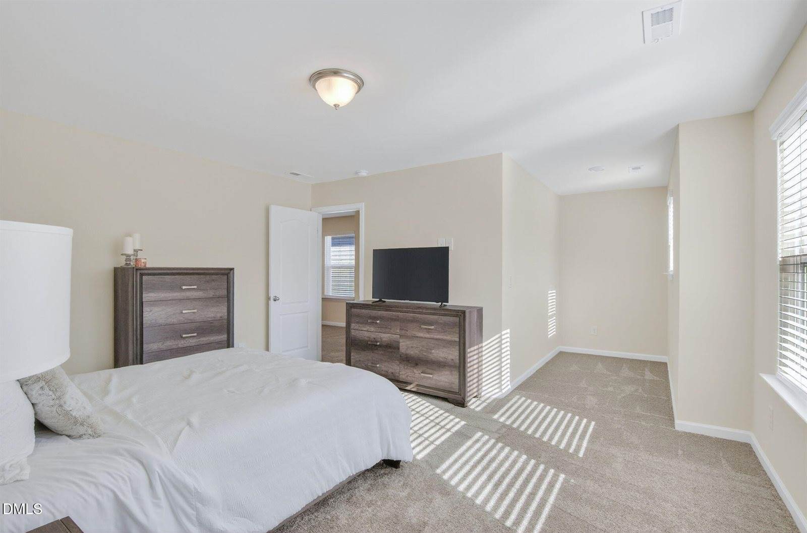 136 Azalea View Way, Holly Springs, NC 27540