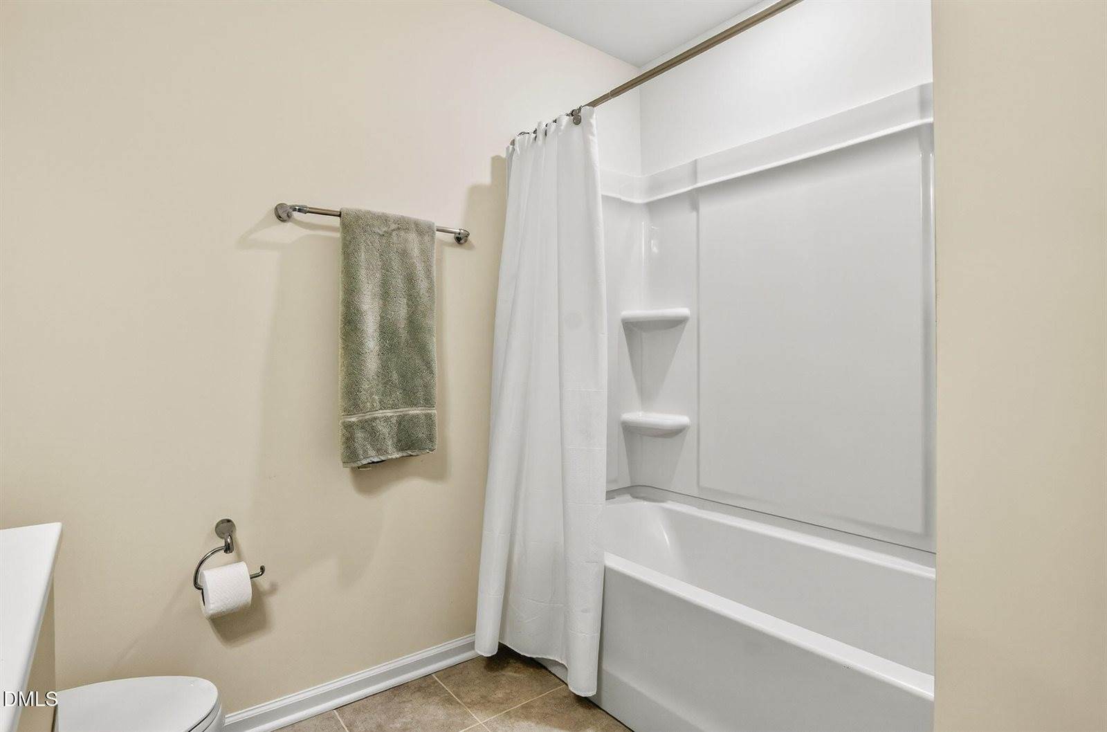 136 Azalea View Way, Holly Springs, NC 27540