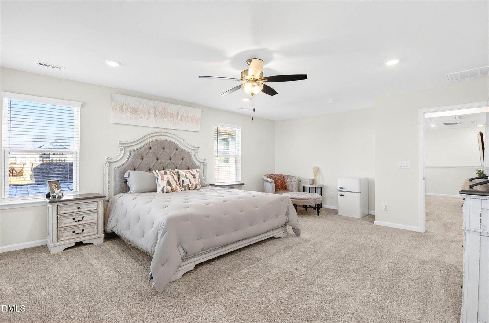 136 Azalea View Way, Holly Springs, NC 27540