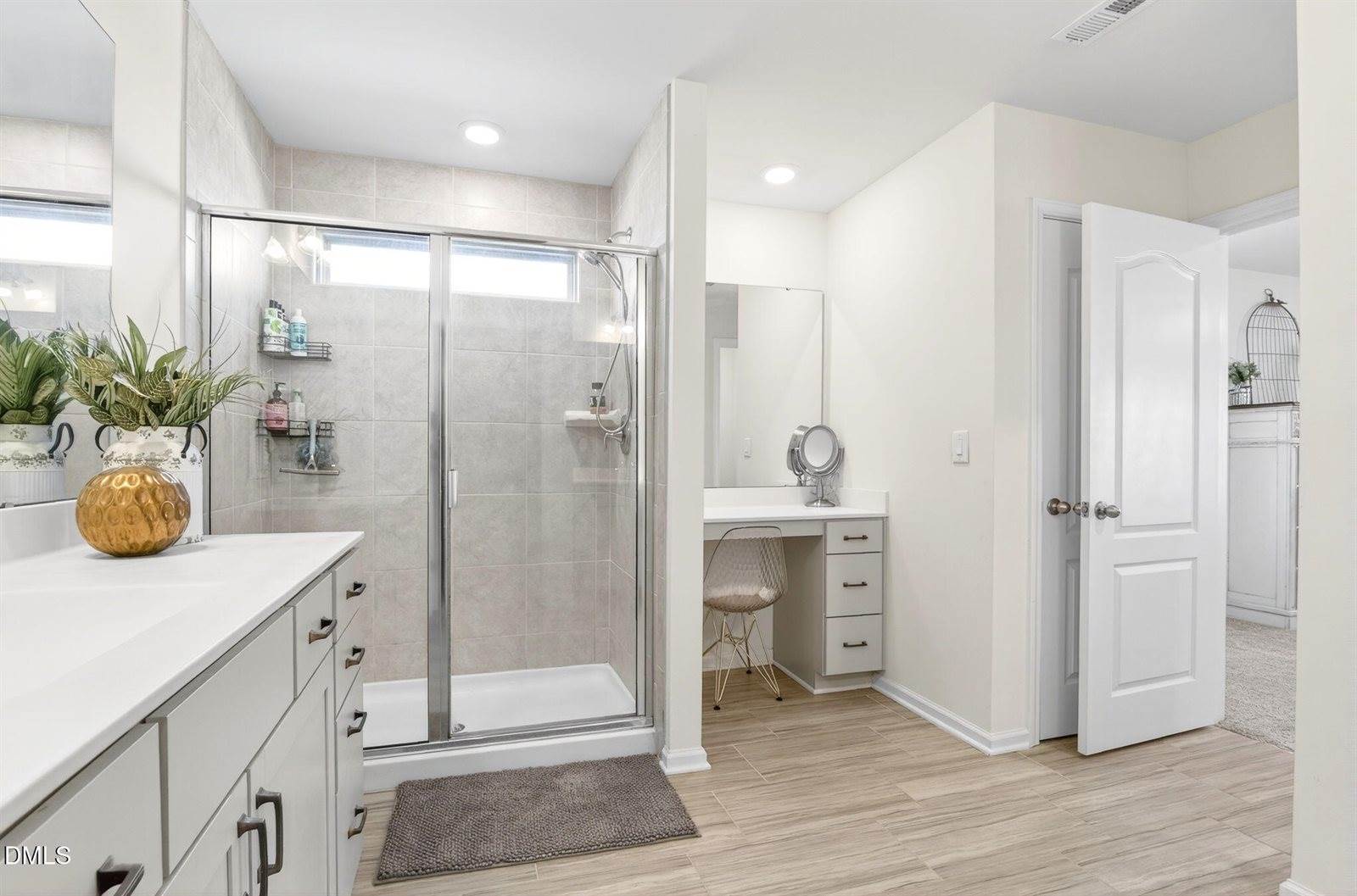 136 Azalea View Way, Holly Springs, NC 27540