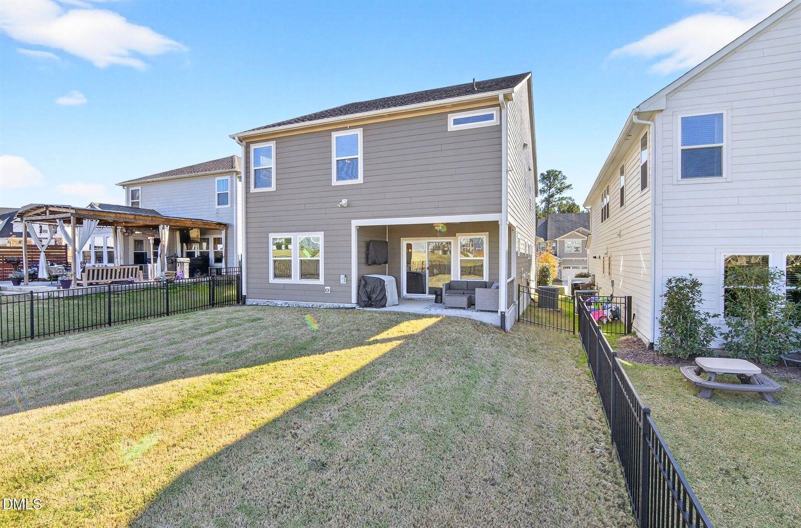 136 Azalea View Way, Holly Springs, NC 27540