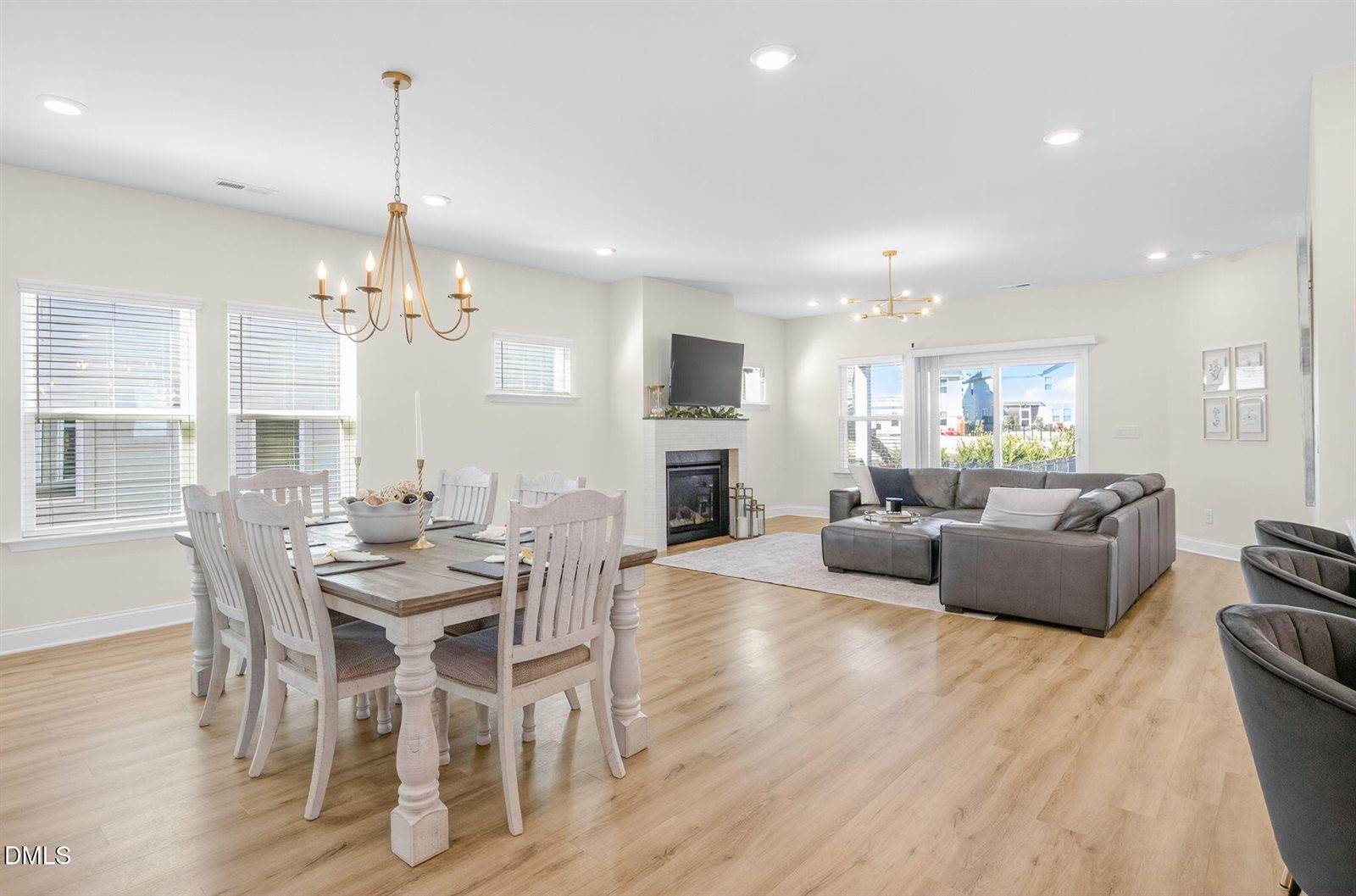 136 Azalea View Way, Holly Springs, NC 27540