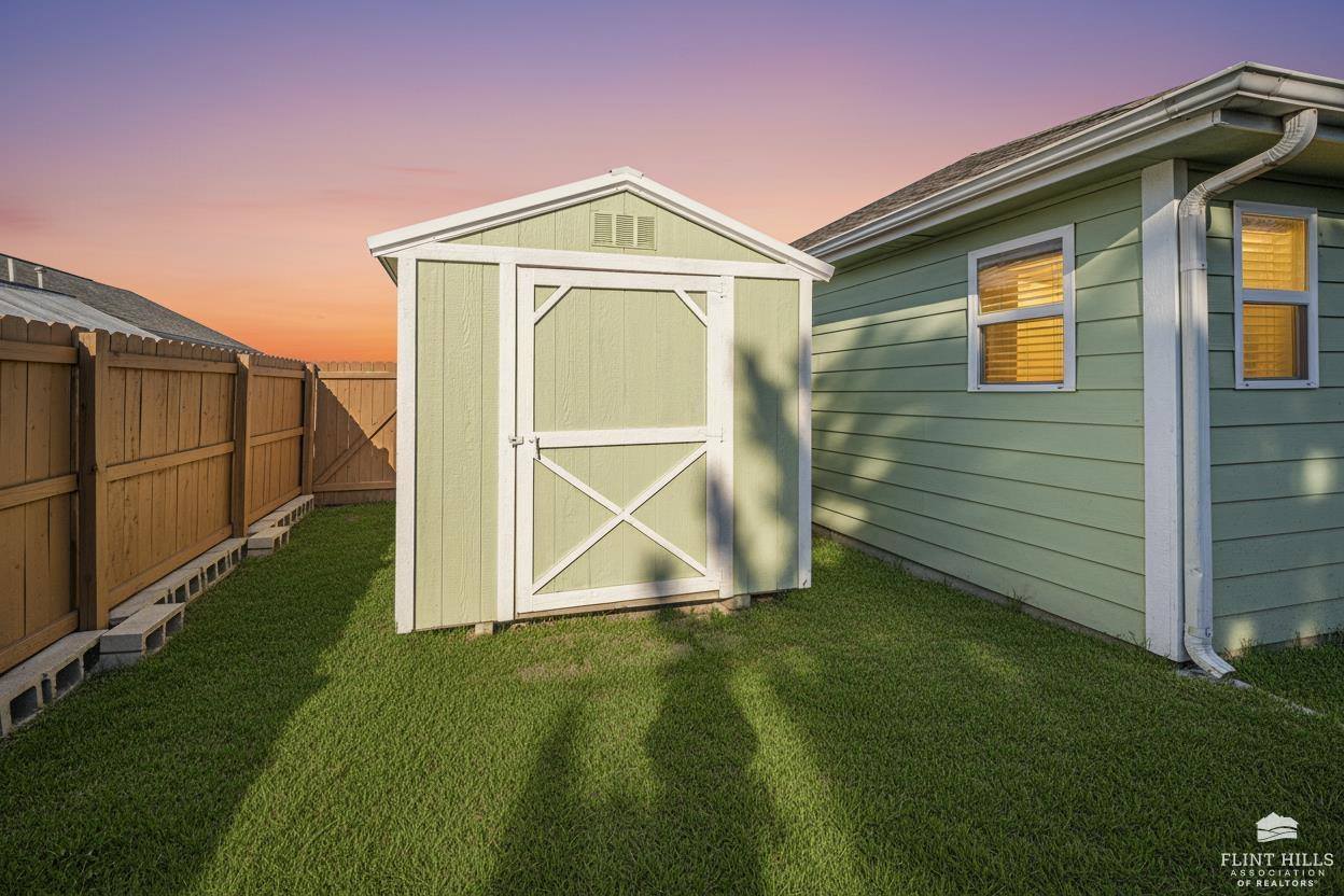 1783 14th St Place, Junction City, KS 66441