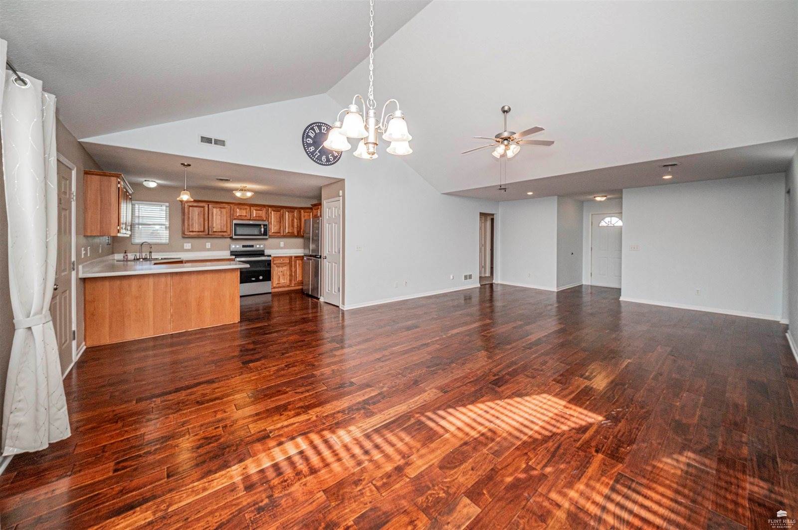 1783 14th St Place, Junction City, KS 66441