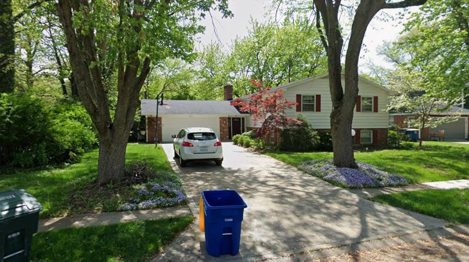 2711 W. Woodbridge Drive, Muncie, IN 47304