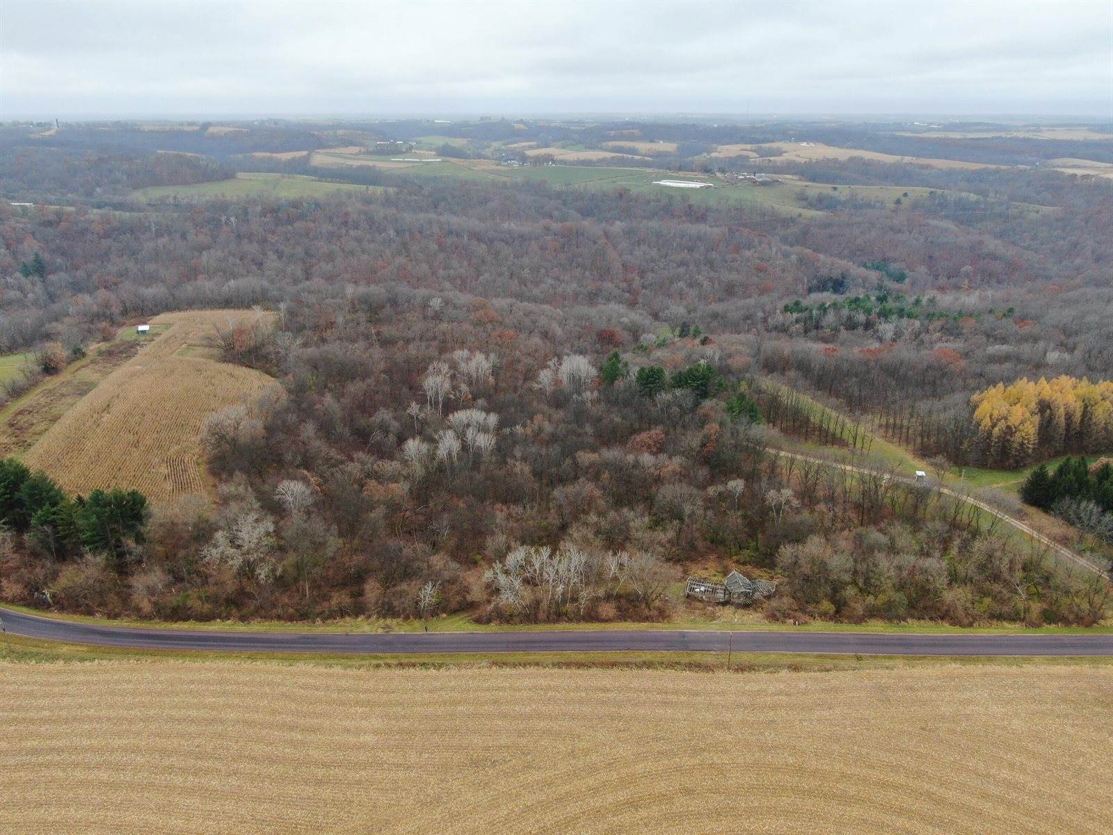 55305 Stoney Point Rd, Seneca, WI 54654