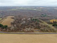 55305 Stoney Point Rd, Seneca, WI 54654