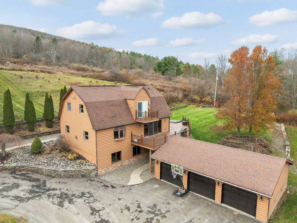 130 Baptist Hill Road, Hallstead, PA 18822