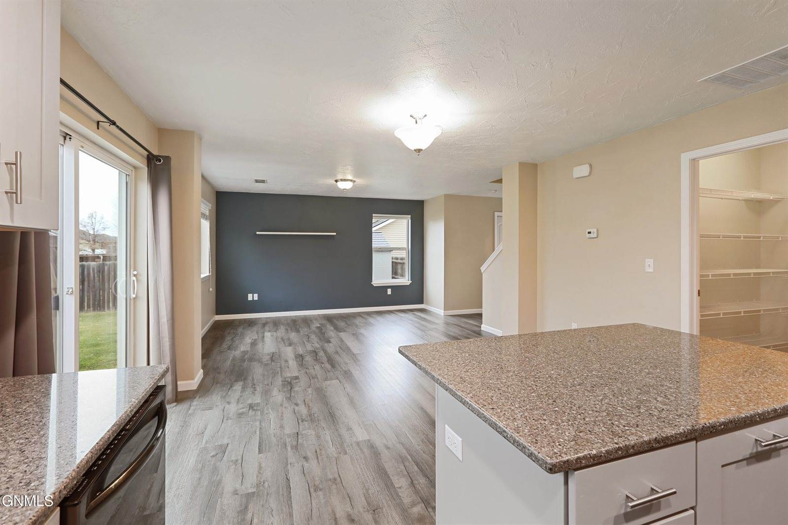 1803 25th Street West, Williston, ND 58801