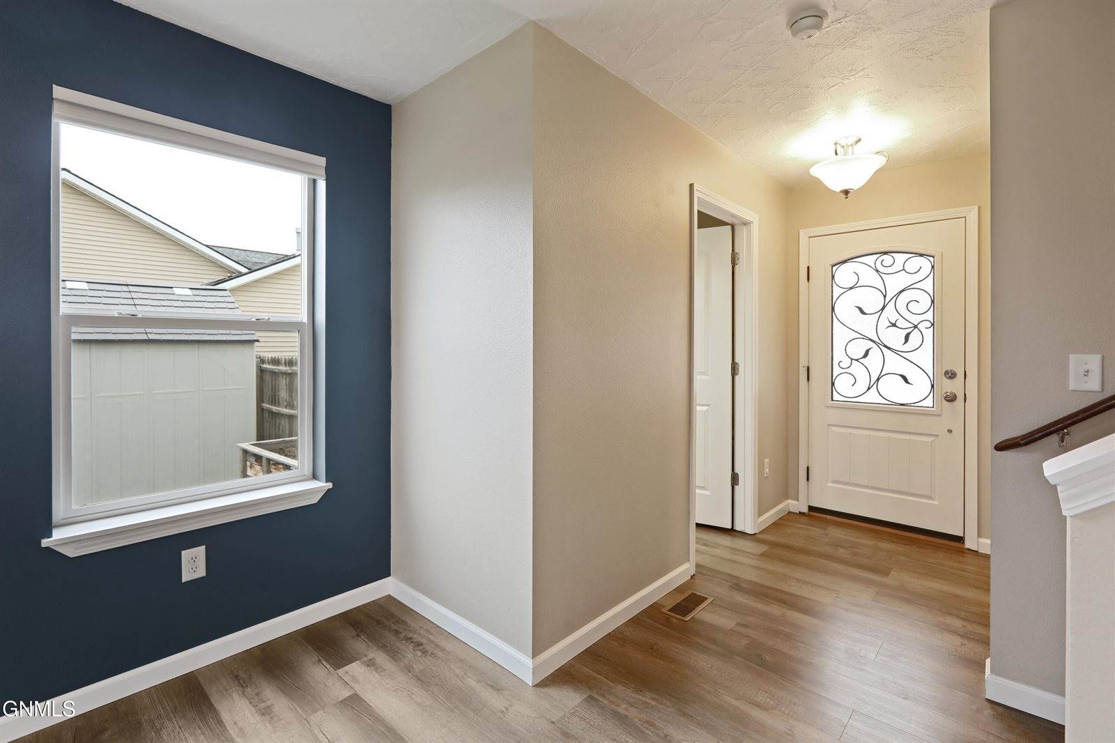 1803 25th Street West, Williston, ND 58801