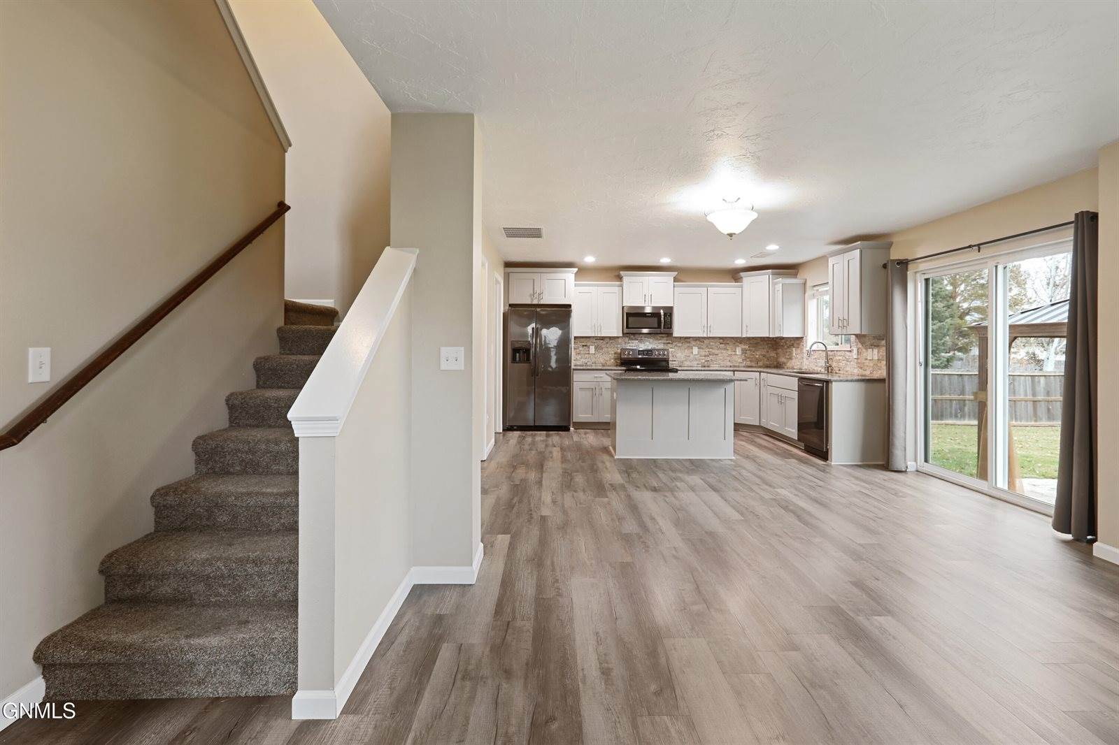 1803 25th Street West, Williston, ND 58801