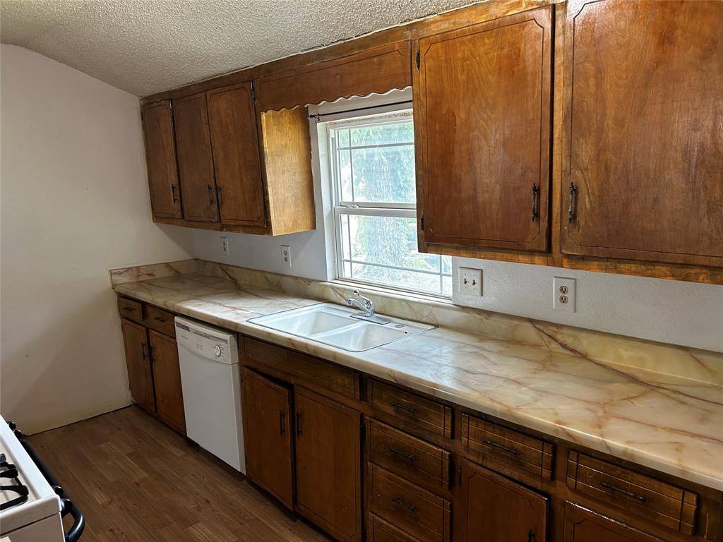 910 West Long Street, Stephenville, TX 76401