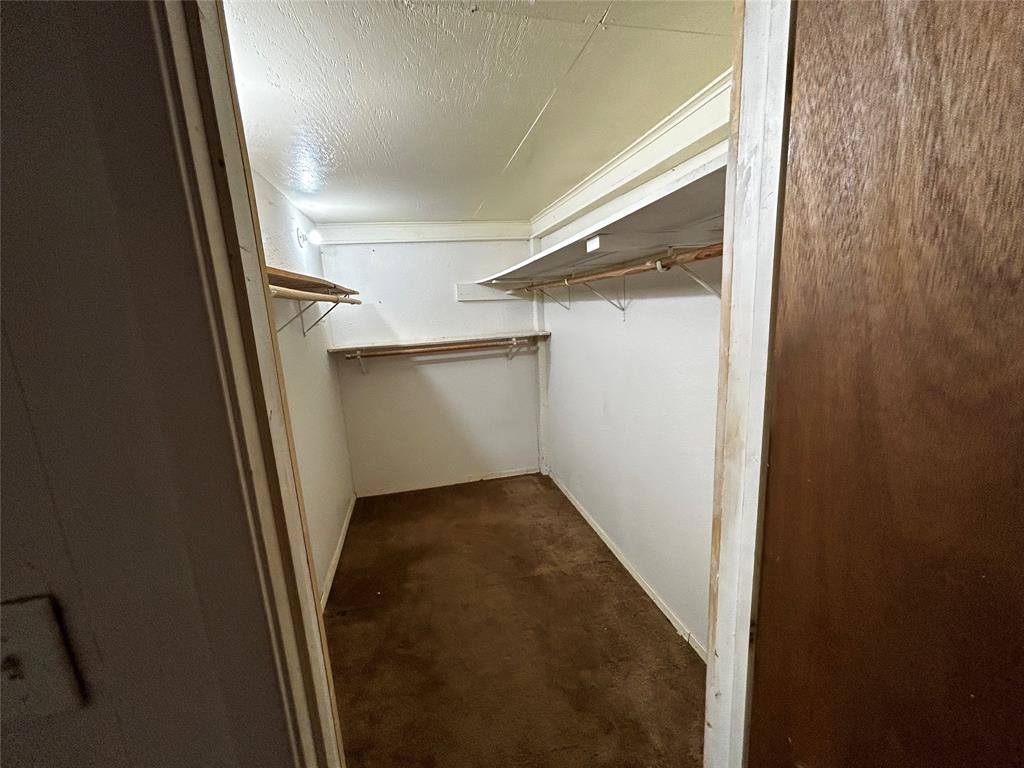 910 West Long Street, Stephenville, TX 76401