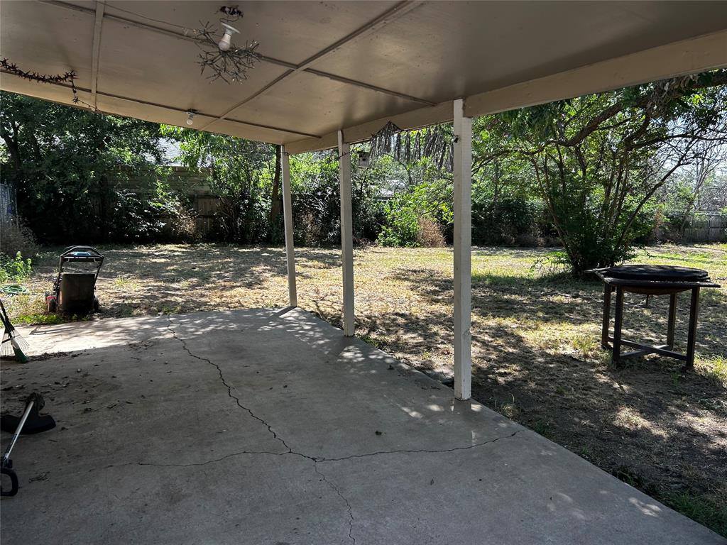 910 West Long Street, Stephenville, TX 76401