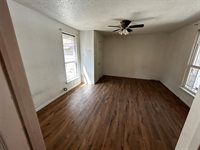910 West Long Street, Stephenville, TX 76401