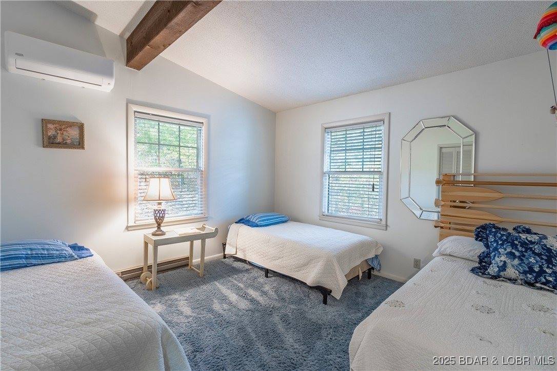 339 Hickory Hollow Road, Sunrise Beach, MO 65079